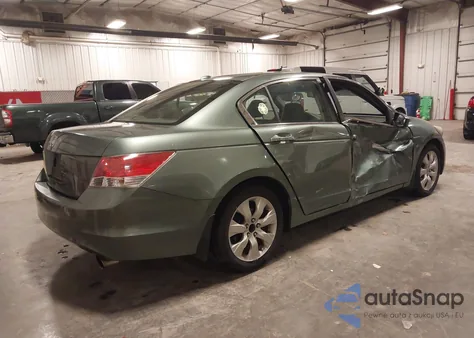 2008 Honda Accord 2.4 Ex-L z USA, uszkodzony, nr VIN 1HGCP26878A094967
